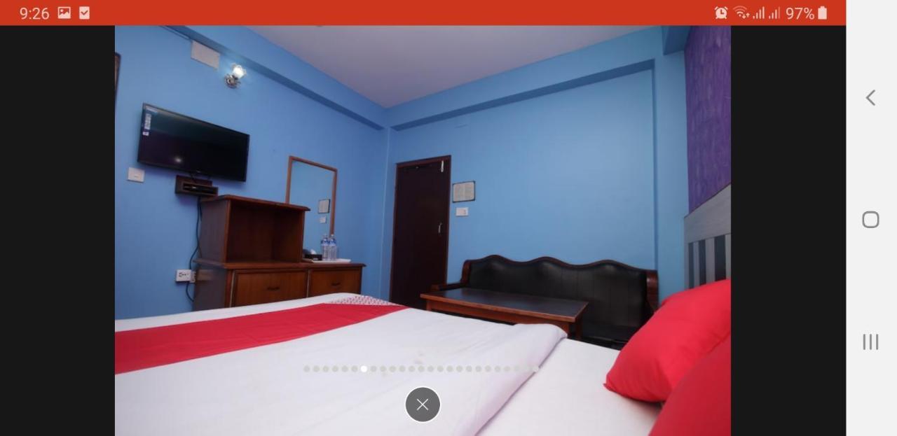 Hotel Middle Point Pvt Ltd Pokhara Ngoại thất bức ảnh